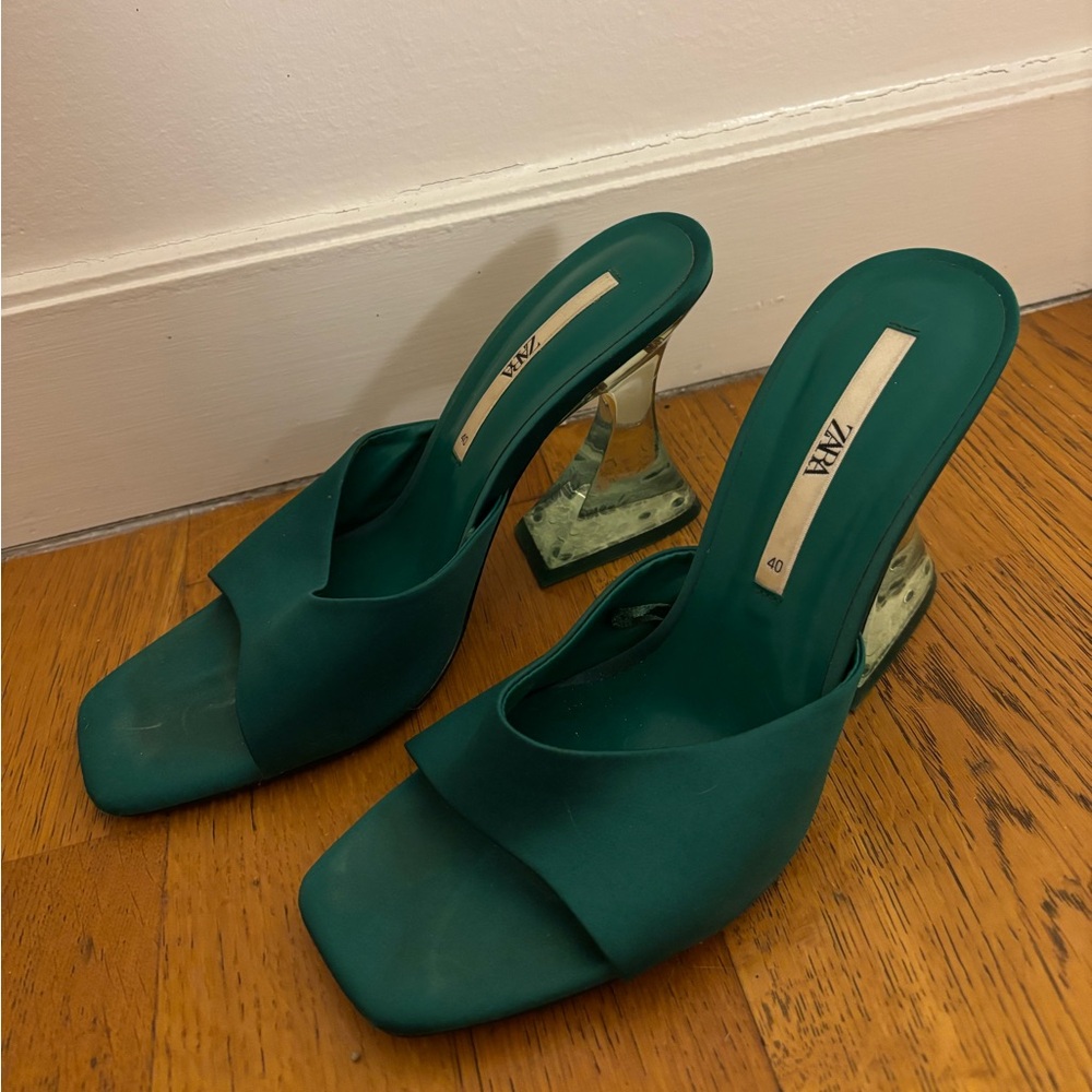 Zara Amina Muaddi Inspired